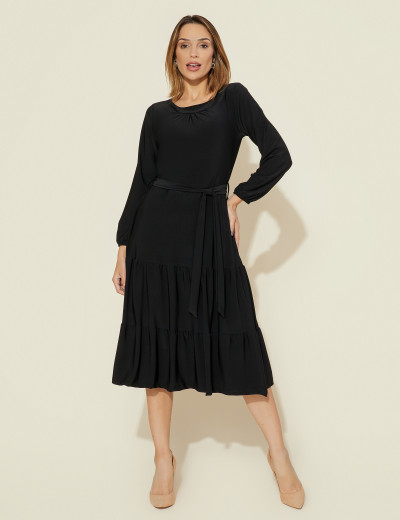 Vestido Elaine Liso Preto